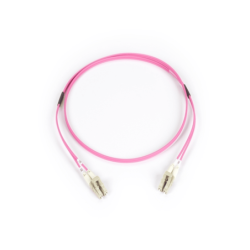 SBE TECH SBE-JUMLC-LC-5M50 - Jumper de fibra multimodo de 5 mts  /  LC-LC 50 / 125m OM4